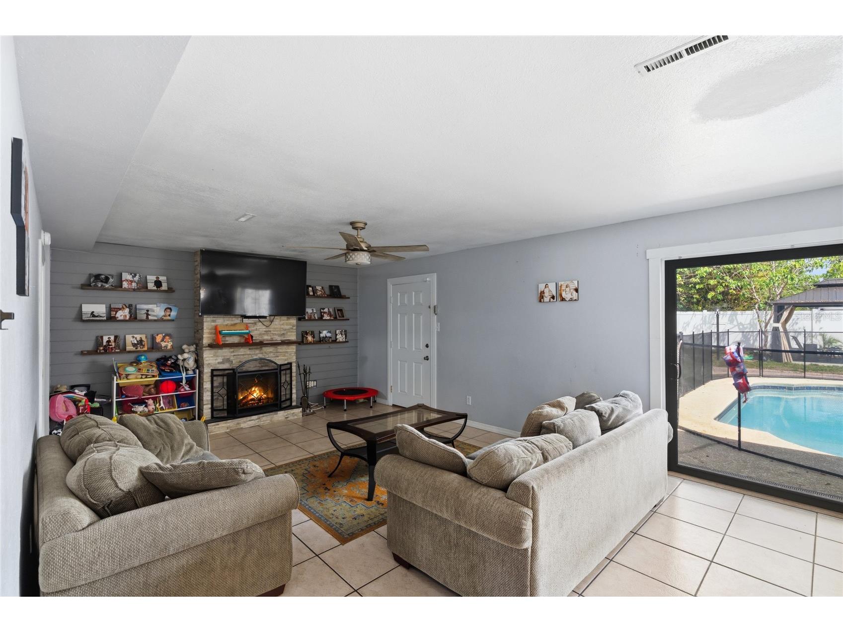 1307 Baltimore Drive Orlando FL 32810 TB8528799 image8