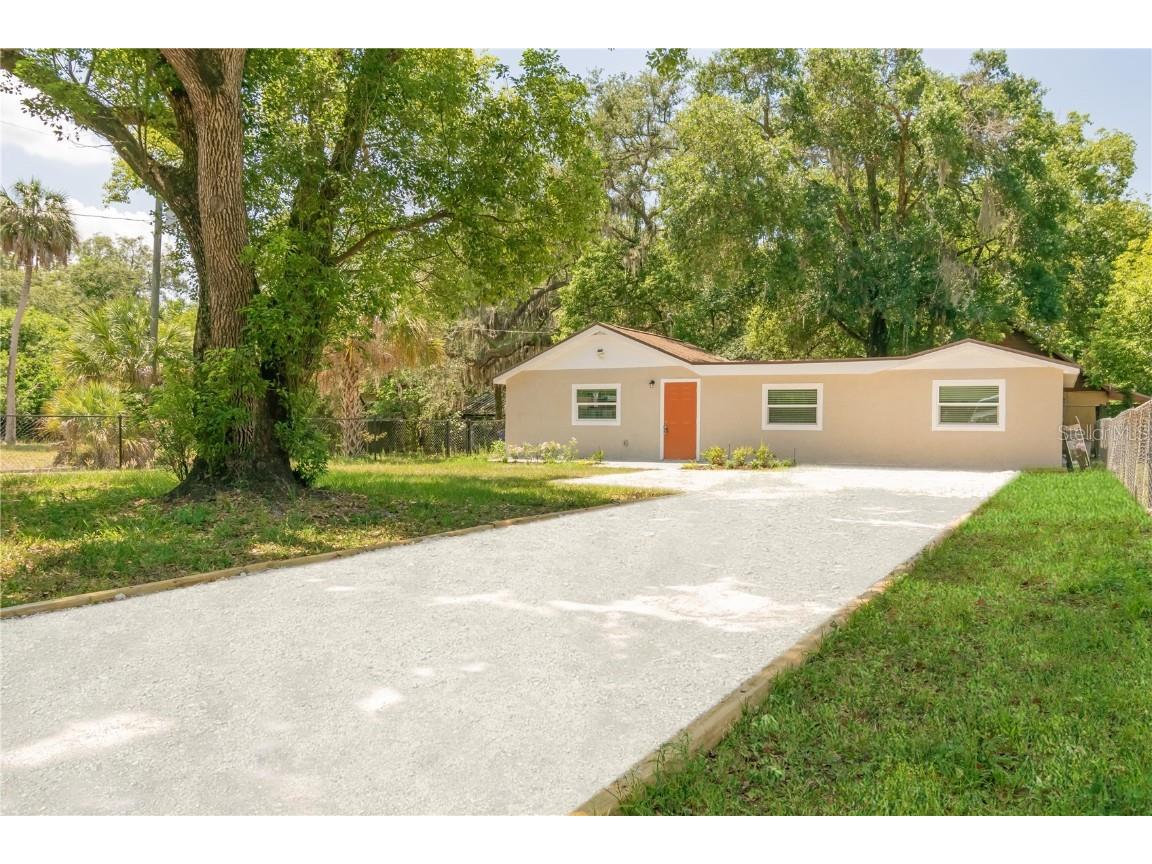 1307 E River Cove Street Tampa FL 33604 S5105567 image1