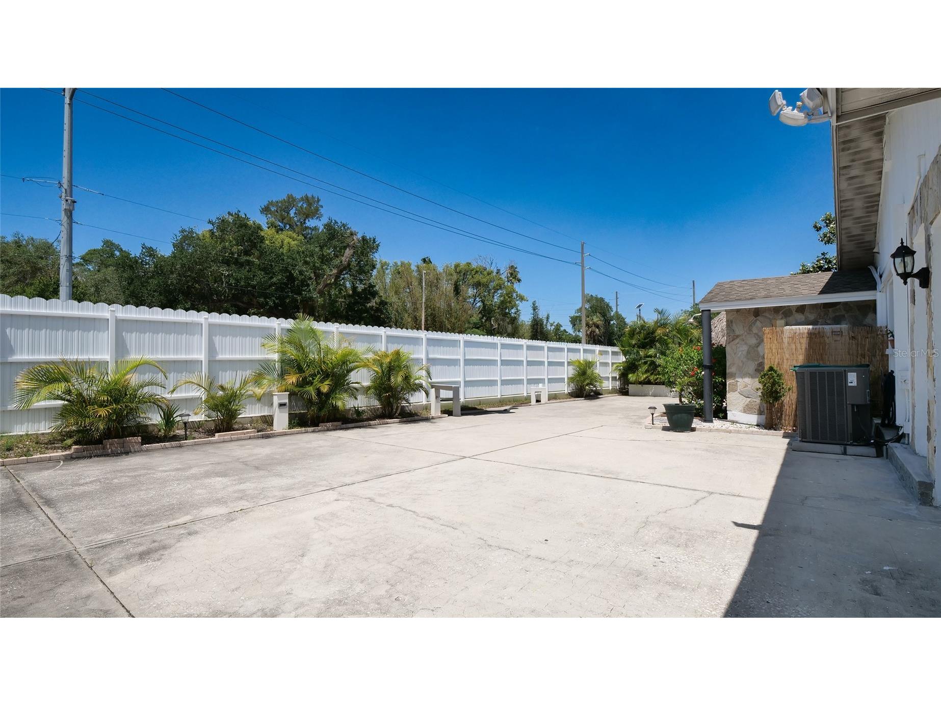 1307 Normandy Circle Palm Harbor FL 34683 TB8500489 image40