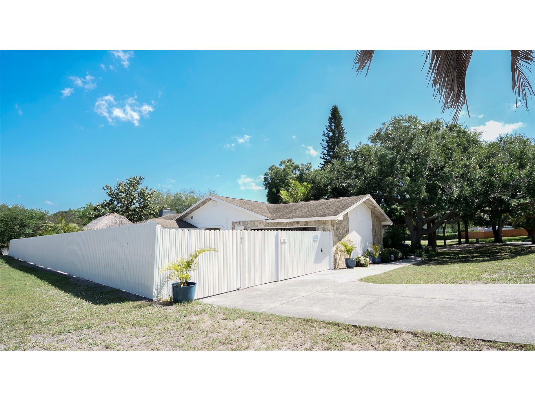 1307 Normandy Circle Palm Harbor FL 34683 TB8500489 image42