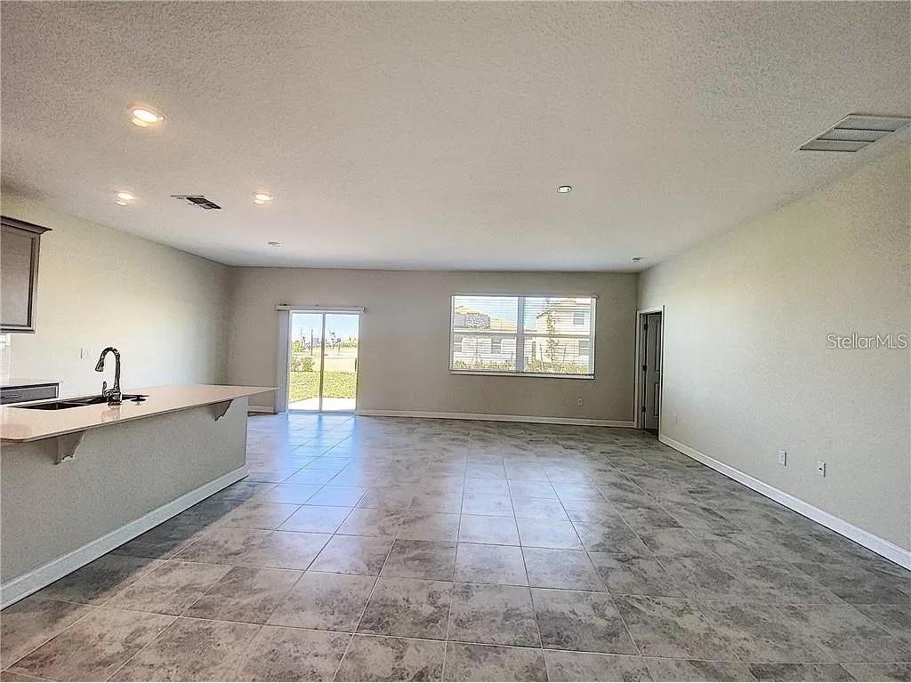 1307 Oak Crest Street Davenport FL 33837 O6402357 image20