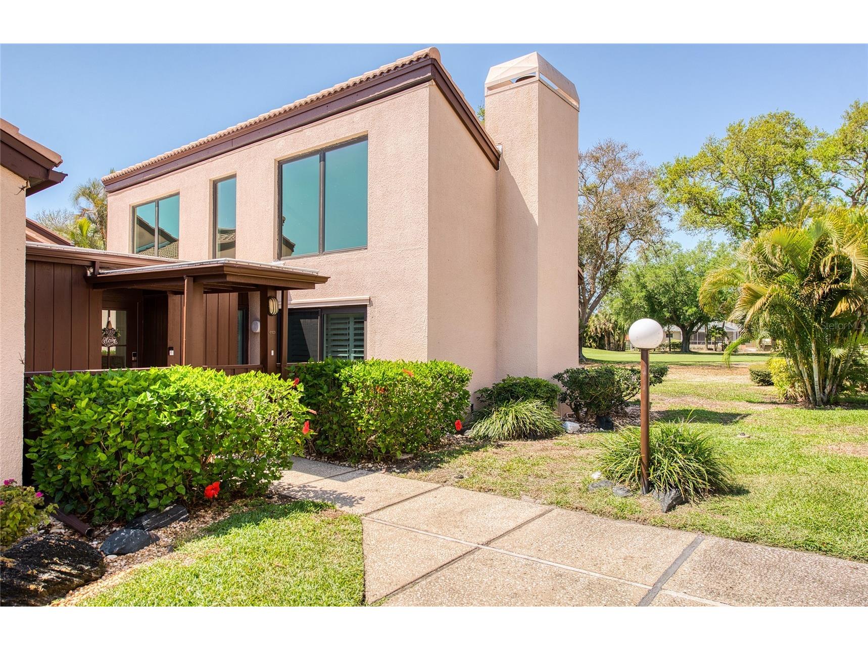 1307 Pelican Creek Crossing #1307 Saint Petersburg FL 33707 TB8489927 image1