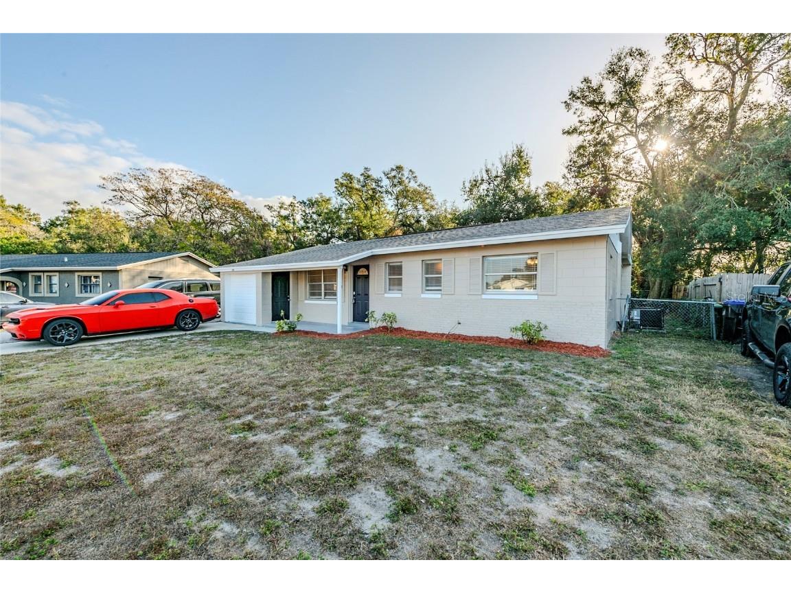 1307 Pine Lake Road Orlando FL 32808 O6267257 image1