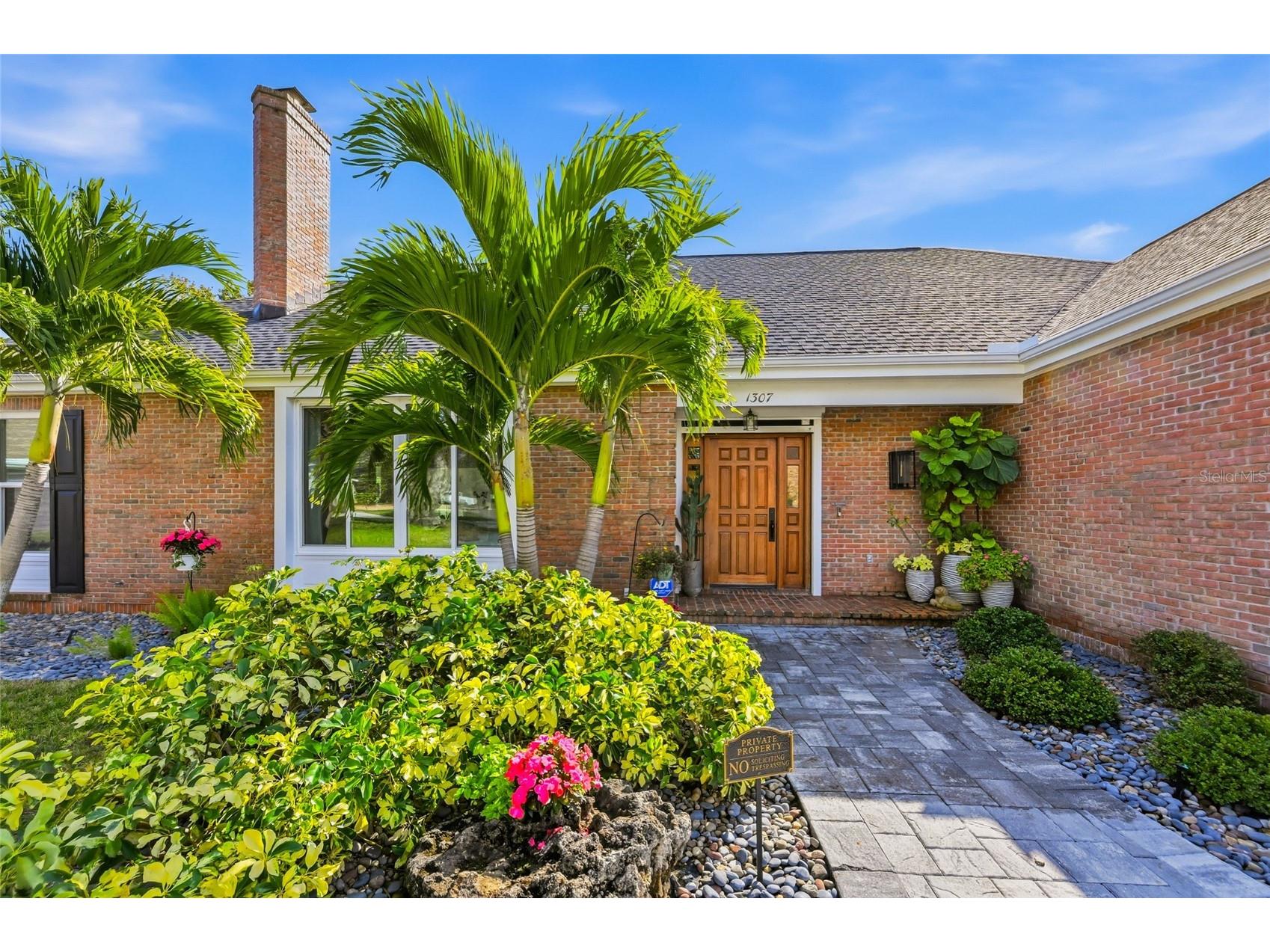 1307 Riverview Circle Bradenton FL 34209 A4677351 image3