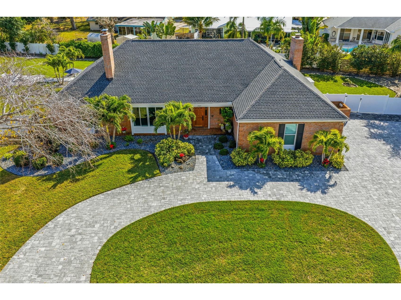 1307 Riverview Circle Bradenton FL 34209 A4677351 image77