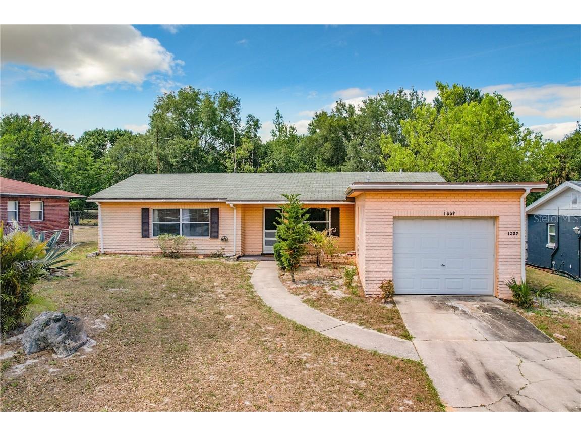 1307 Robert King High Drive Lakeland FL 33805 L4937270 image1