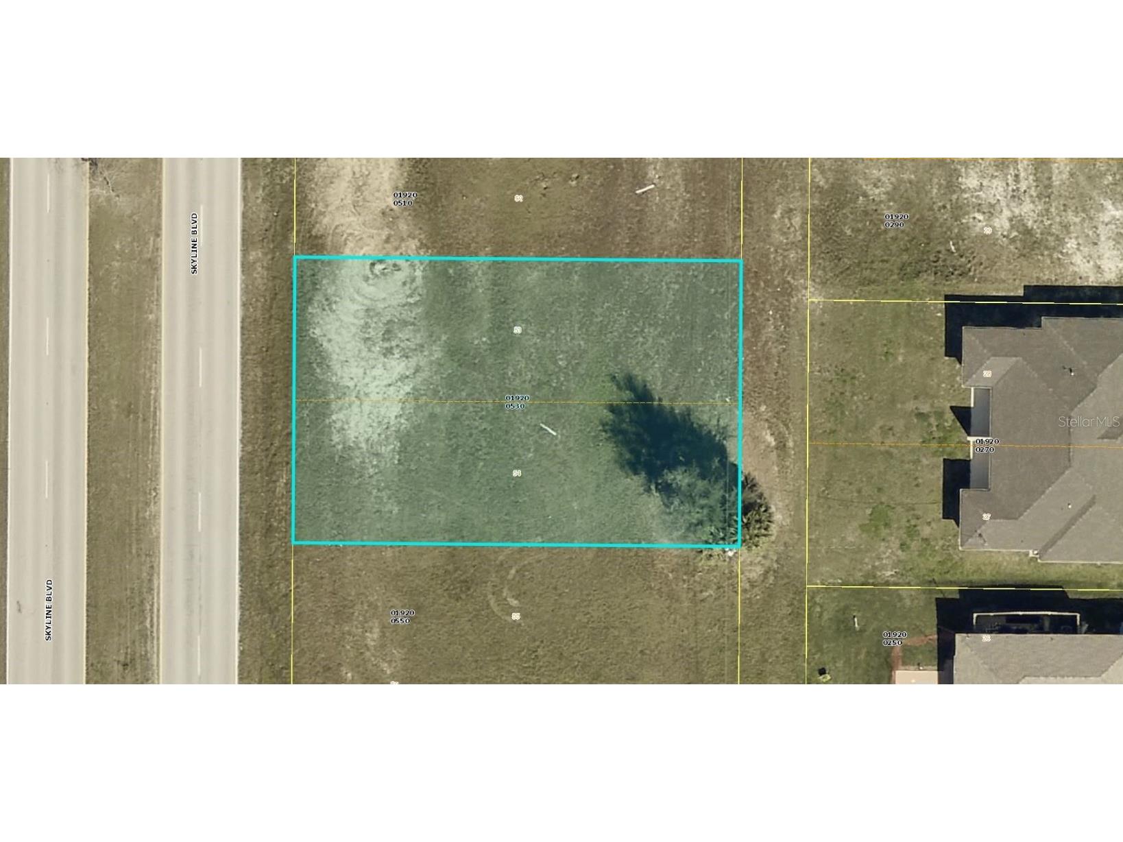 1307 Skyline Boulevard Cape Coral FL 33991 C7503719 image1