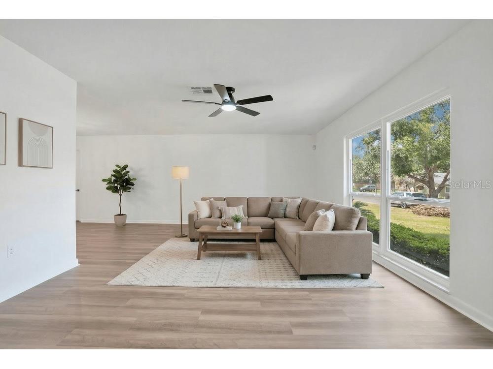 1307 Valley Hill Drive Lakeland FL 33813 L4960698 image2