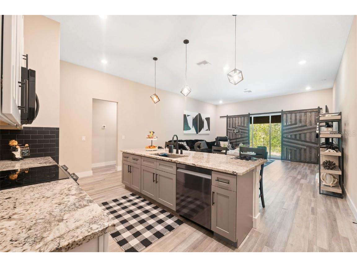 13073 Jaywalk Road Weeki Wachee FL 34614 W7878987 image38