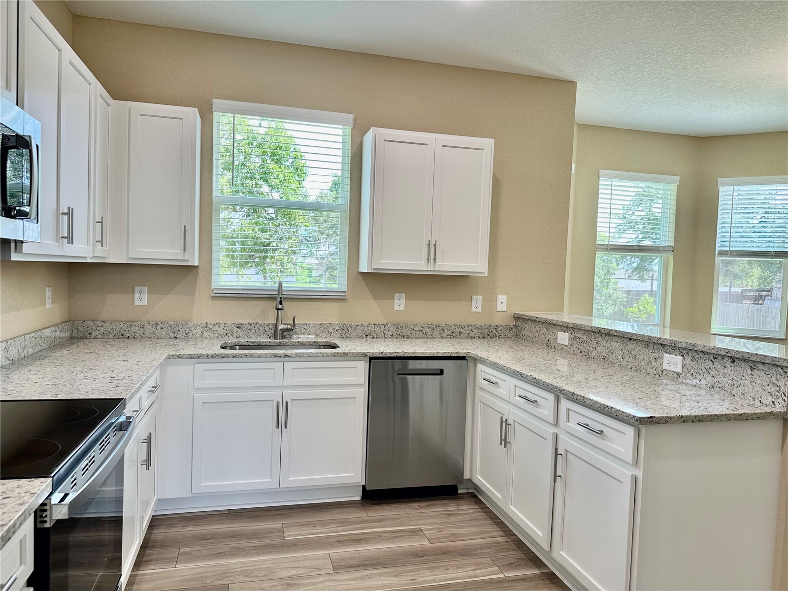 13075 House Finch Road Weeki Wachee FL 34614 W7885915 image21