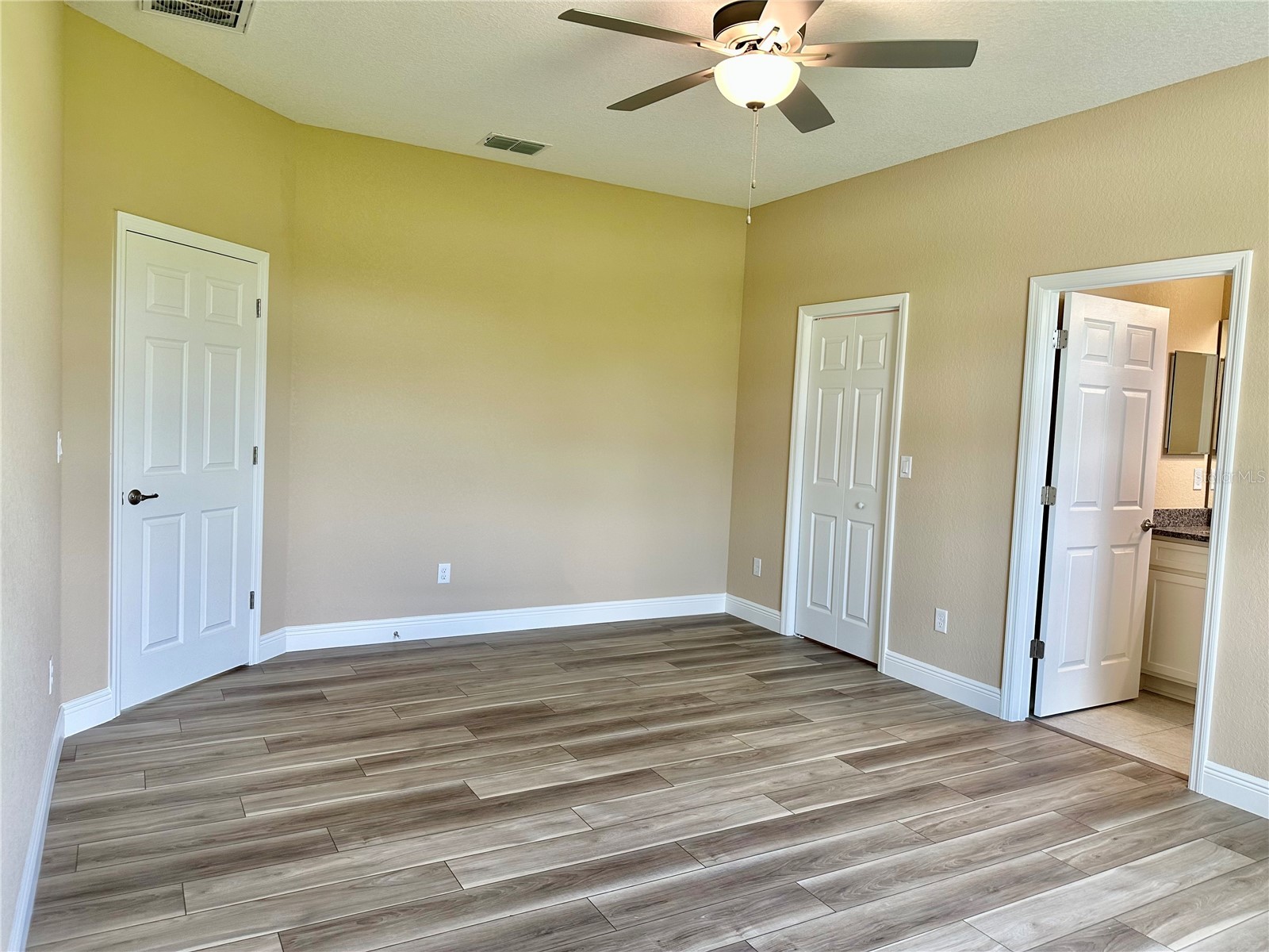 13075 House Finch Road Weeki Wachee FL 34614 W7885915 image43