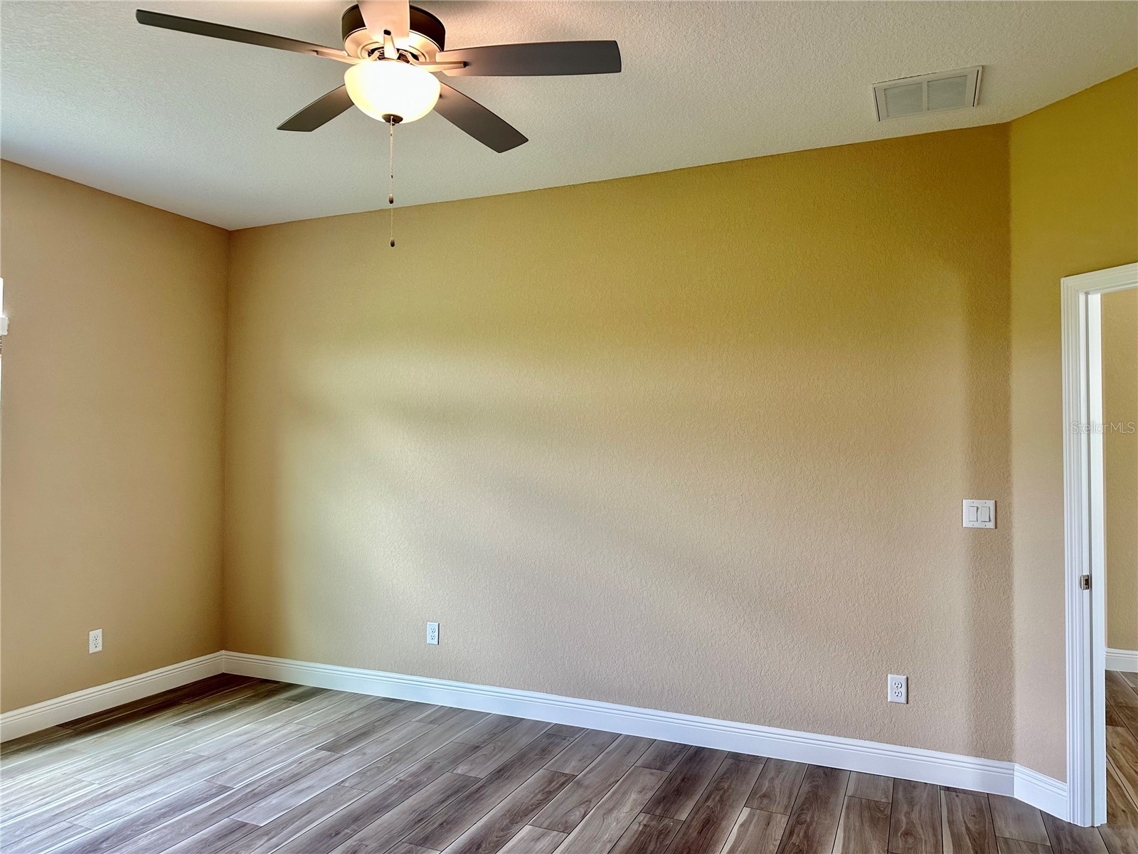 13075 House Finch Road Weeki Wachee FL 34614 W7885915 image46