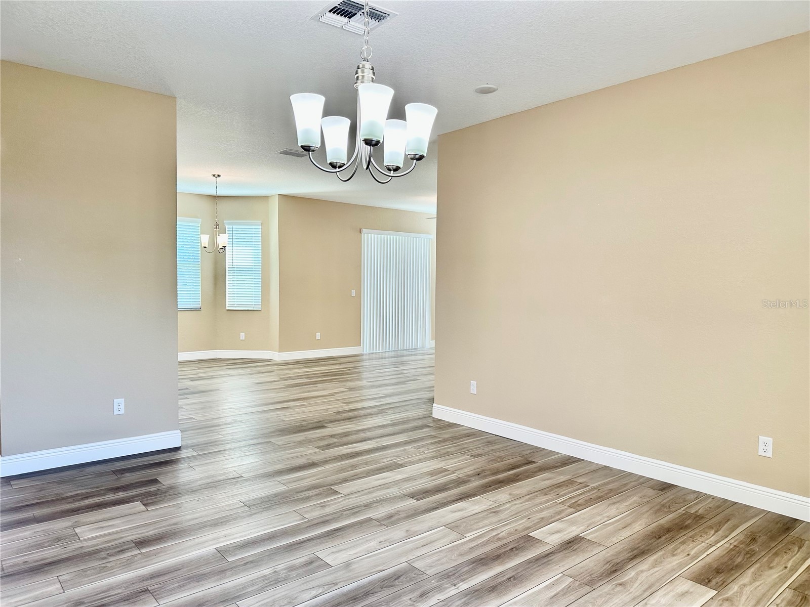 13075 House Finch Road Weeki Wachee FL 34614 W7885915 image6