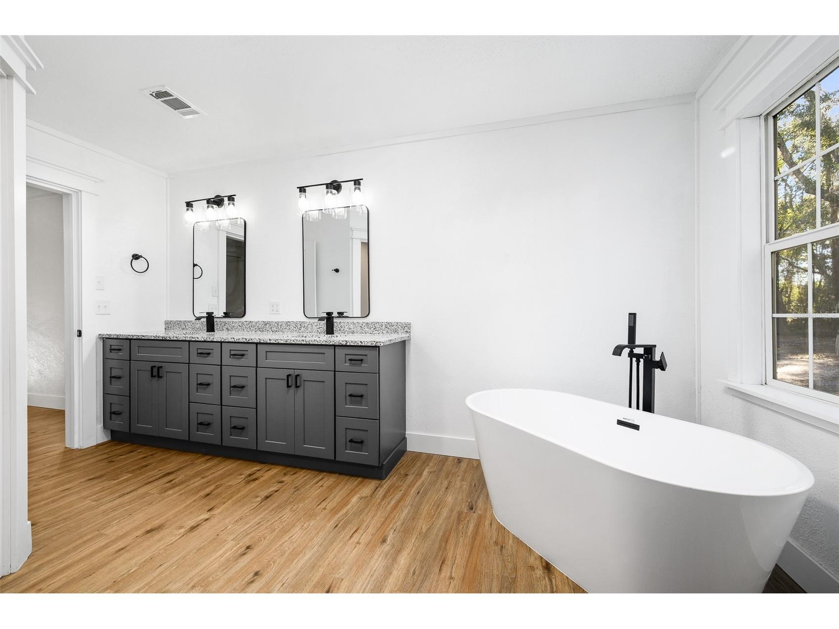 13076 SW 154th Street Archer FL 32618 GC536784 image27