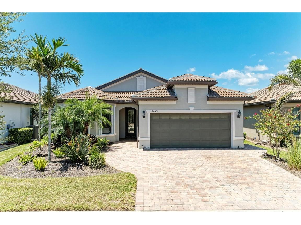 13077 Rinella Street Venice FL 34293 N6139936 image1