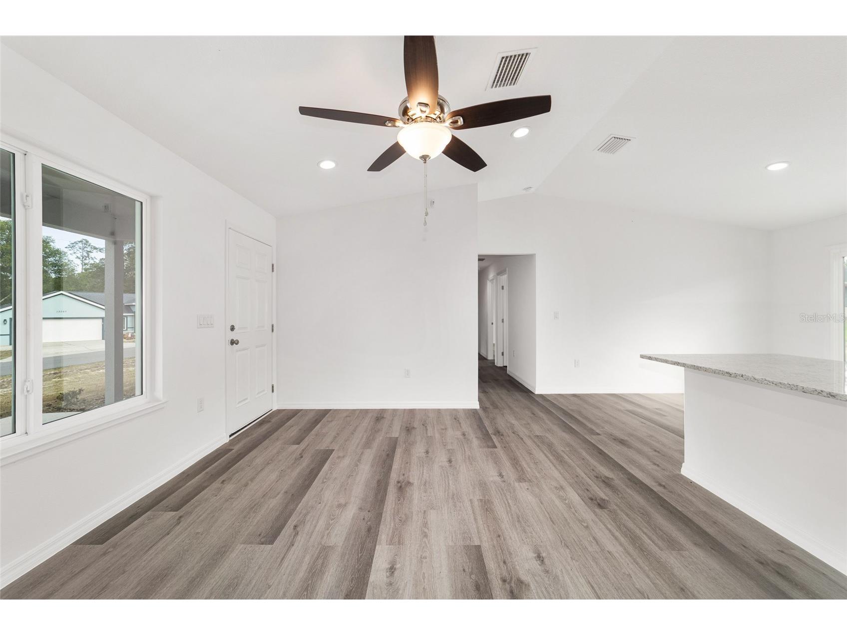 13078 NE 7th Loop Silver Springs FL 34488 OM723655 image11