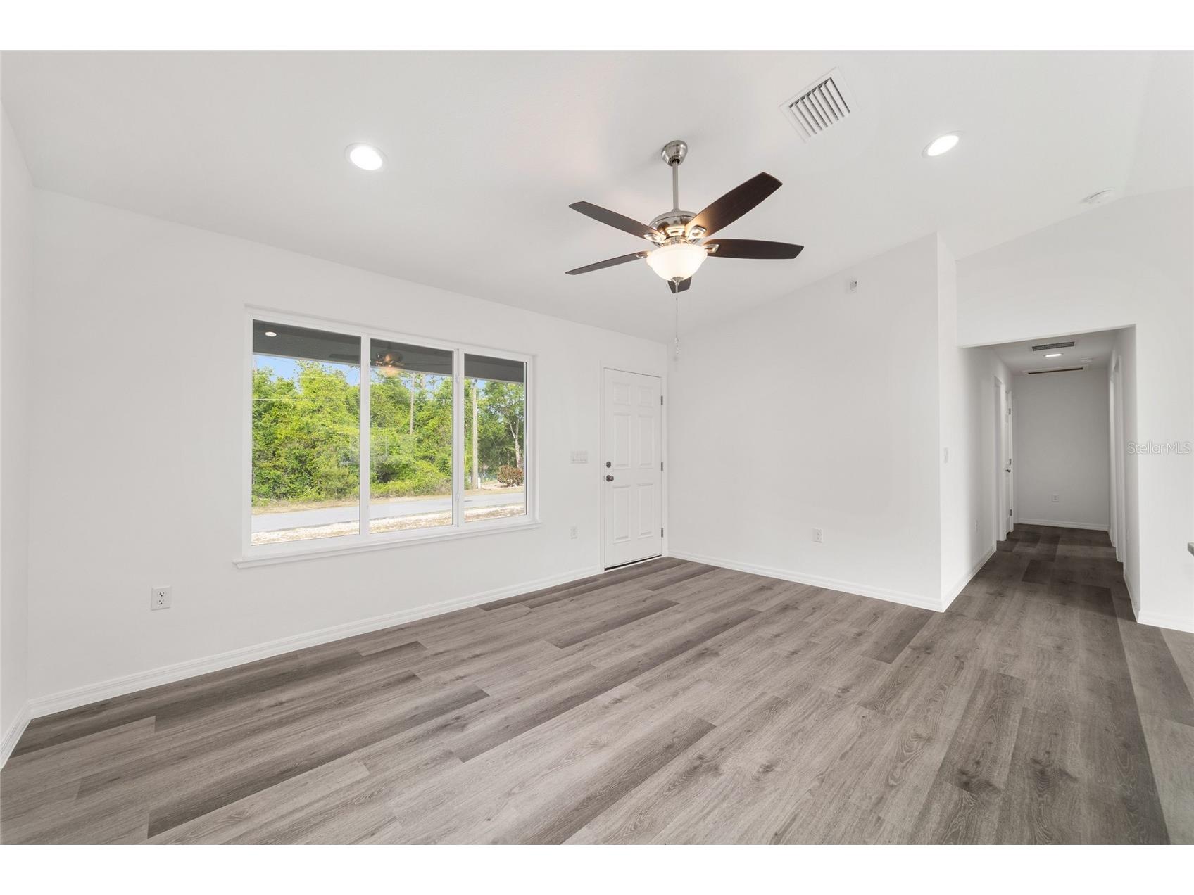 13078 NE 7th Loop Silver Springs FL 34488 OM723655 image13