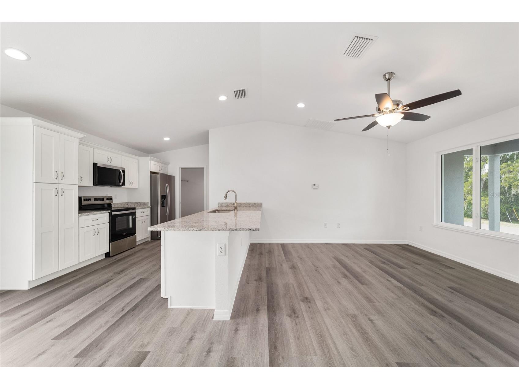 13078 NE 7th Loop Silver Springs FL 34488 OM723655 image18