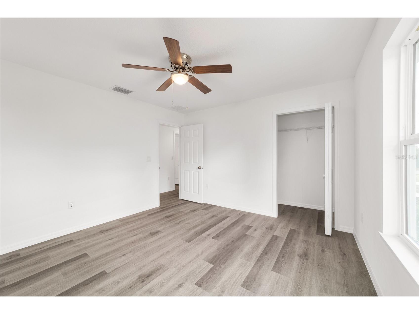 13078 NE 7th Loop Silver Springs FL 34488 OM723655 image33