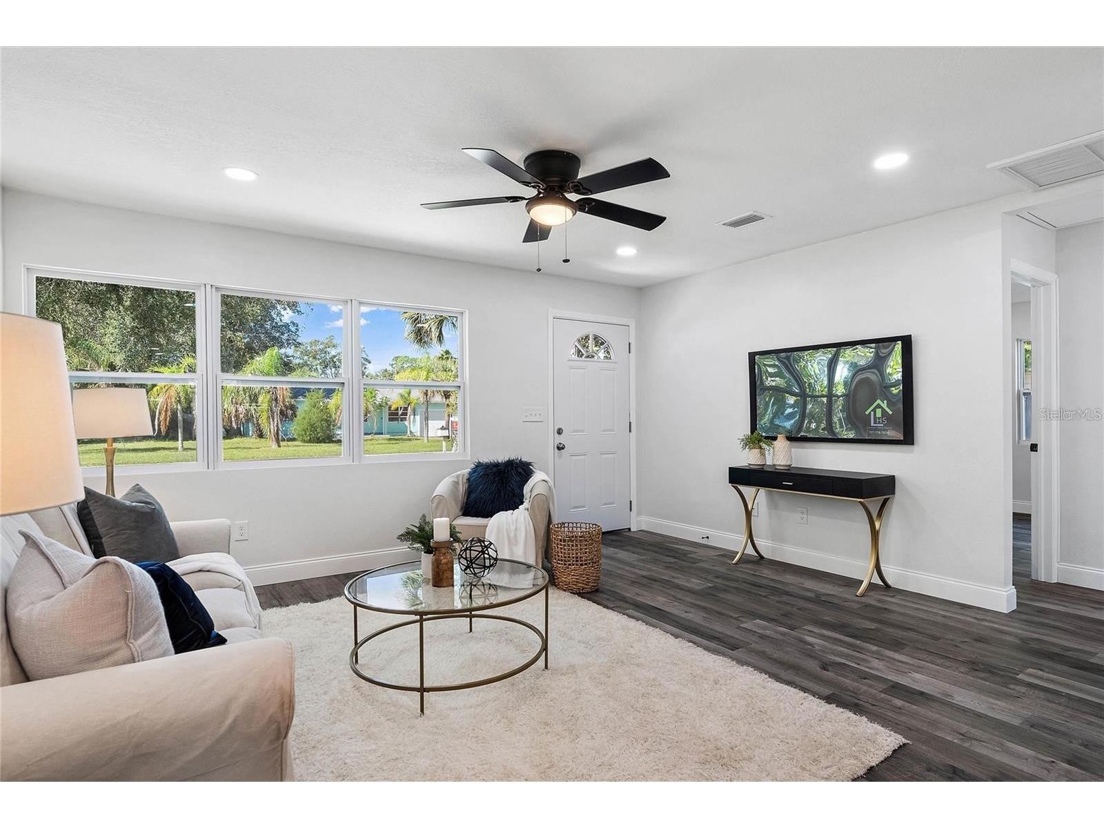 1308 60th Street S Gulfport FL 33707 TB8513776 image3