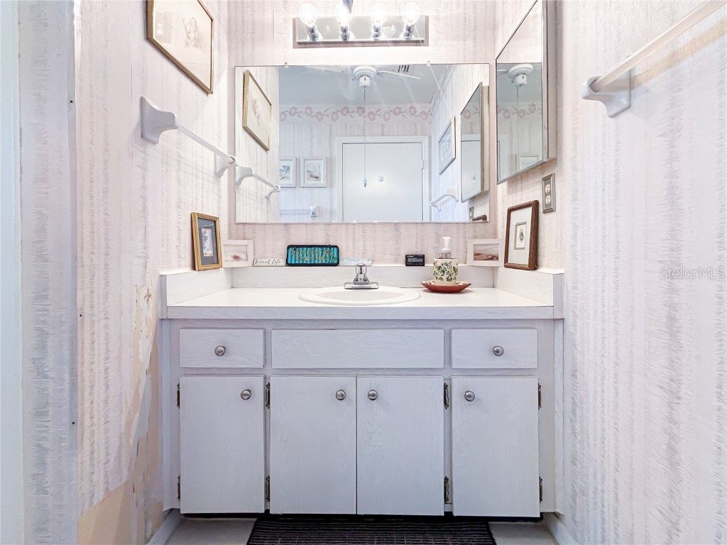 1308 Bluewater Drive Sun City Center FL 33573 TB8451691 image23