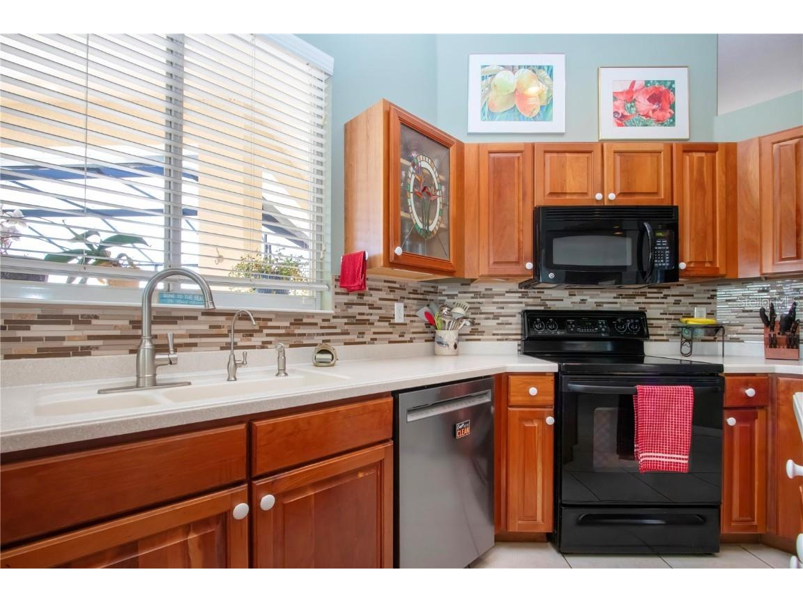 1308 Crystal Greens Drive Sun City Center FL 33573 TB8362278 image22