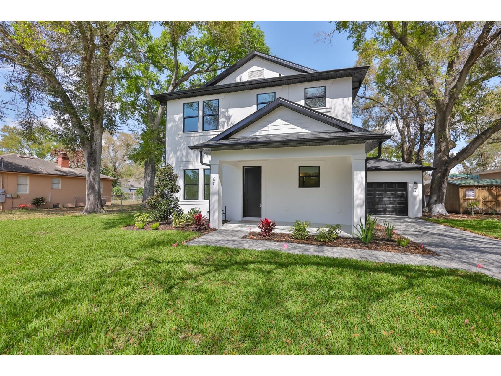 1308 E Caracas Street Tampa FL 33603 TB8464233 image1