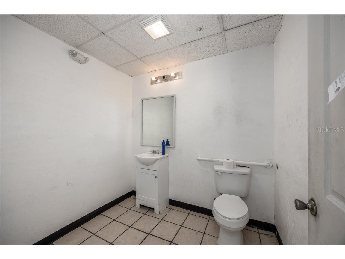 1308 E University Avenue Gainesville FL 32641 GC534557 image22