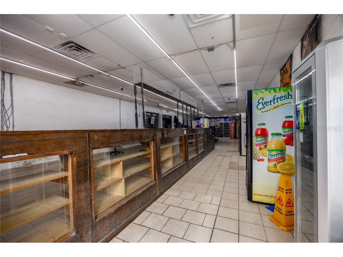 1308 E University Avenue Gainesville FL 32641 GC534557 image5