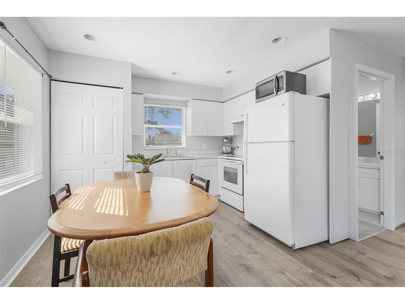 1308 File Avenue Sarasota FL 34239 A4682063 image10