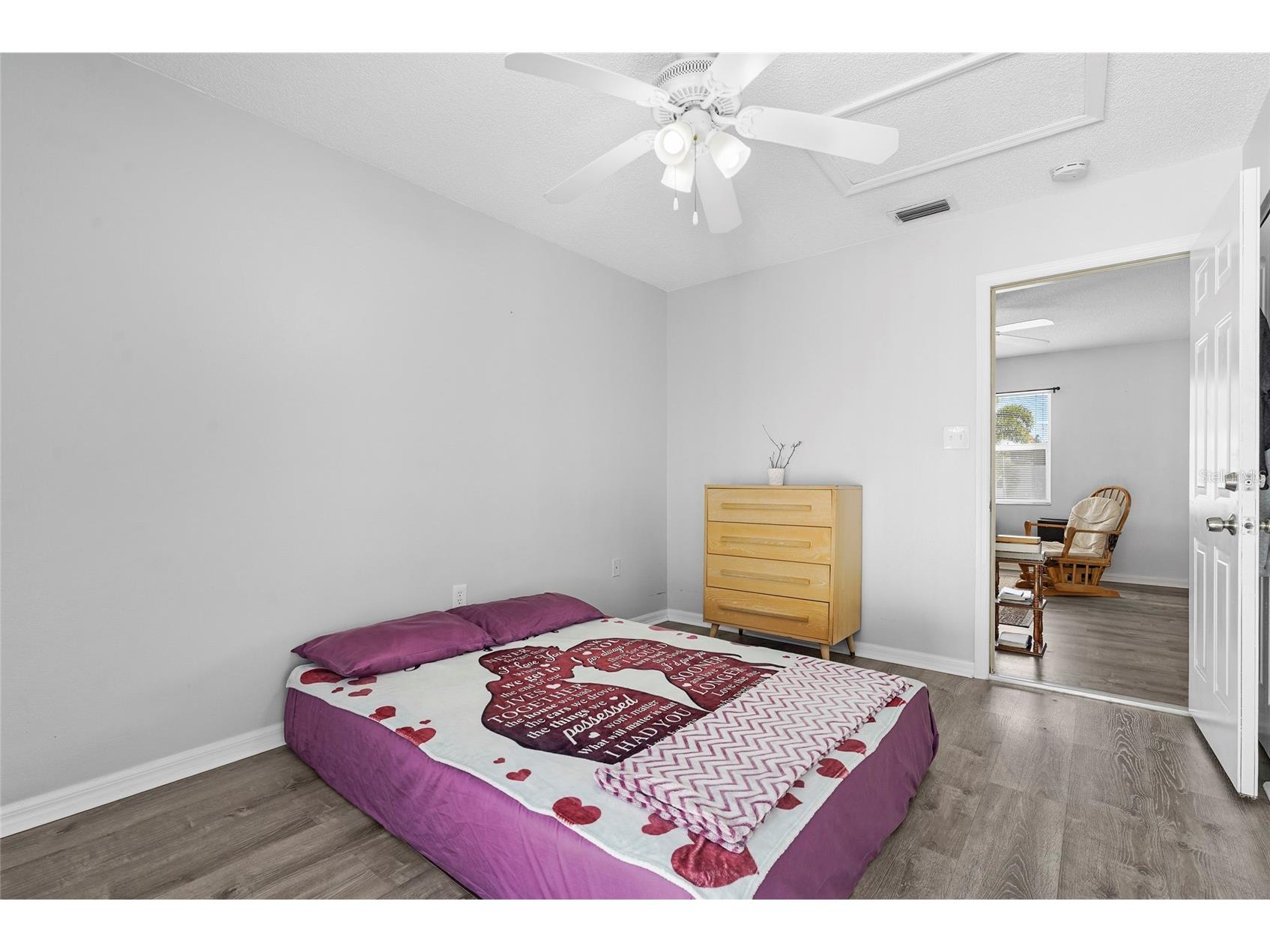 1308 File Avenue Sarasota FL 34239 A4682063 image17