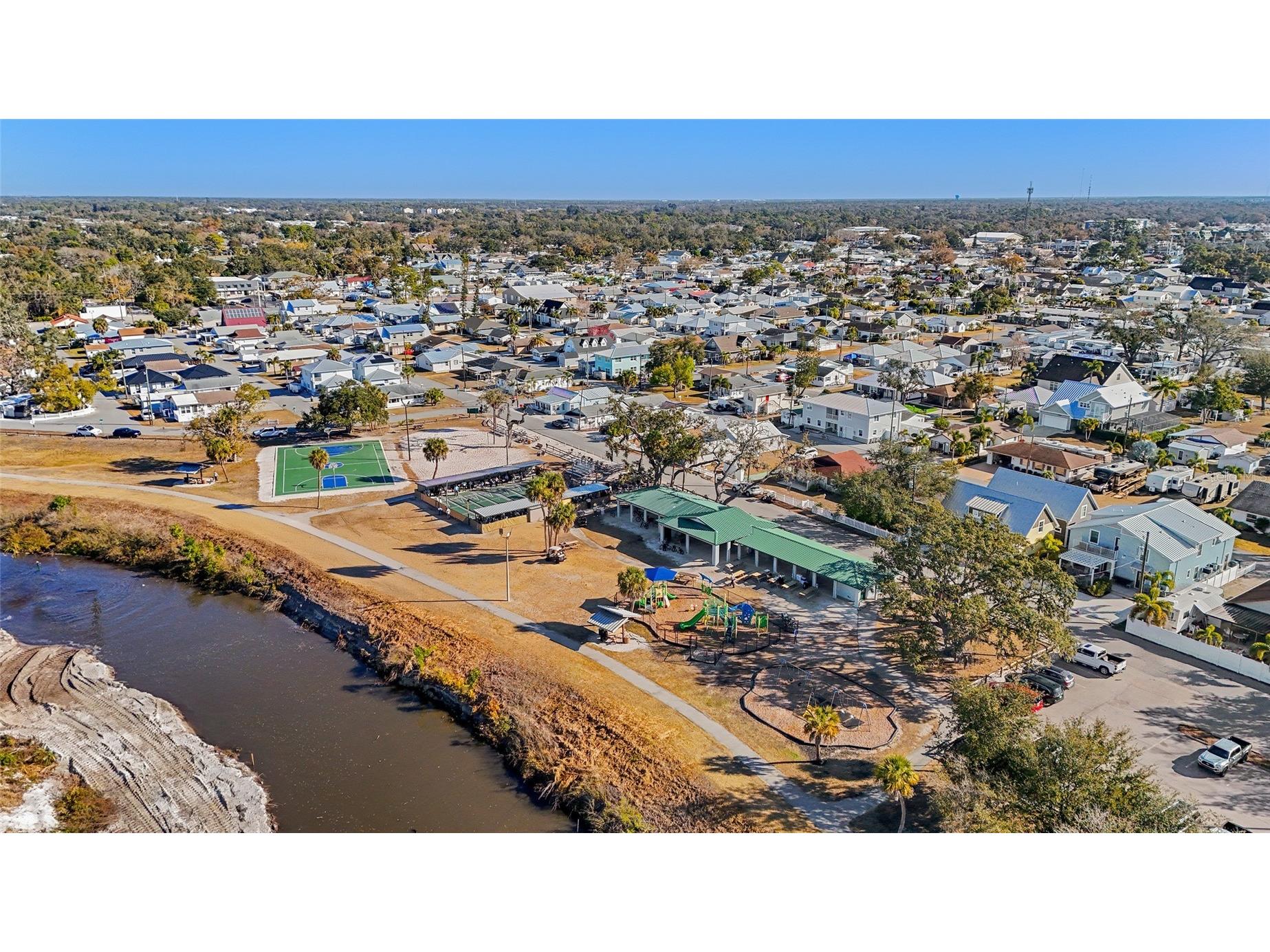 1308 File Avenue Sarasota FL 34239 A4682063 image45