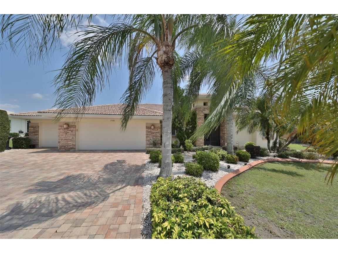 1308 Lenox Greens Drive Sun City Center FL 33573 T3527844 image1