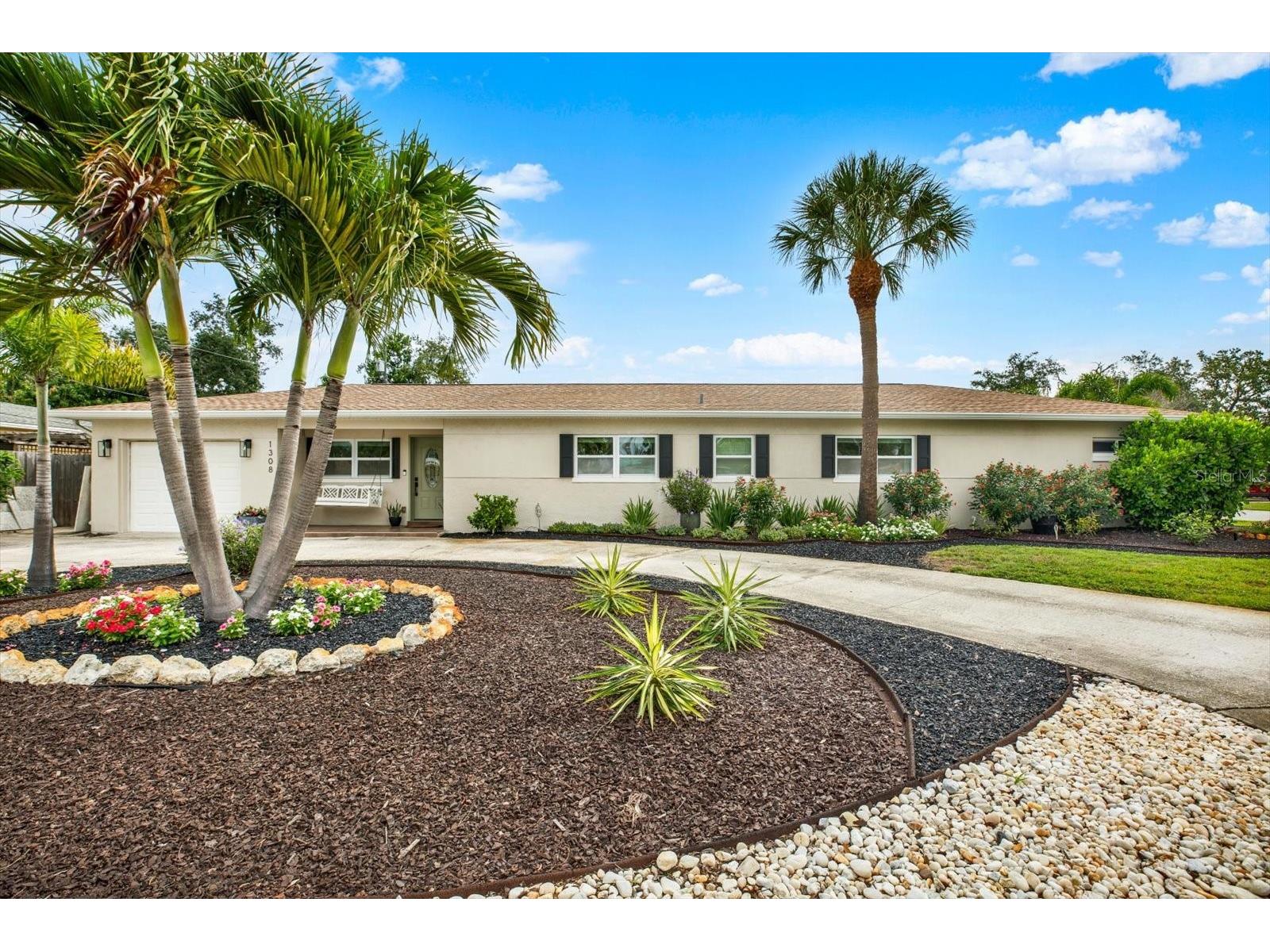 1308 Marion Drive S Saint Petersburg FL 33707 TB8516236 image1