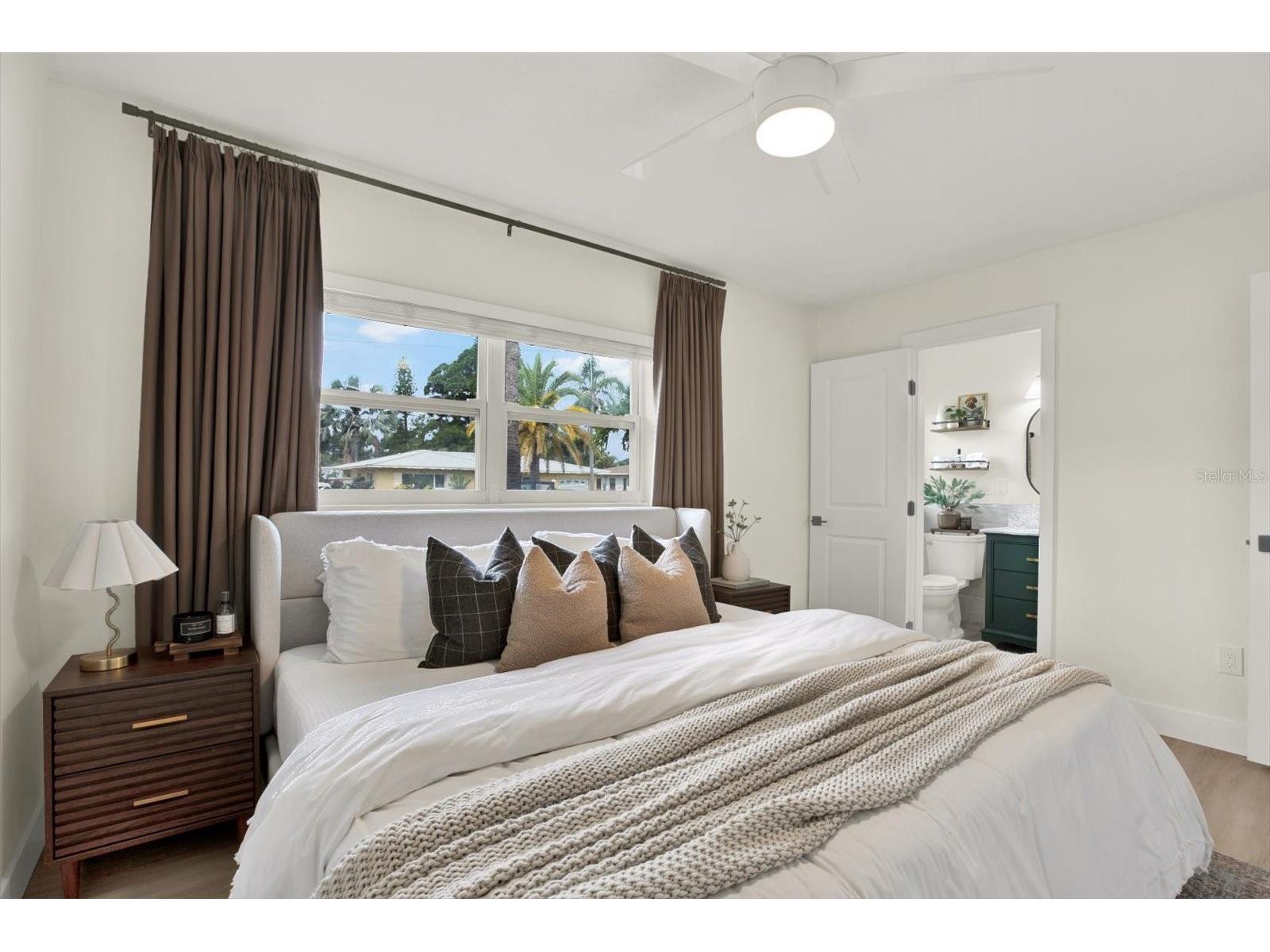 1308 Marion Drive S Saint Petersburg FL 33707 TB8516236 image20