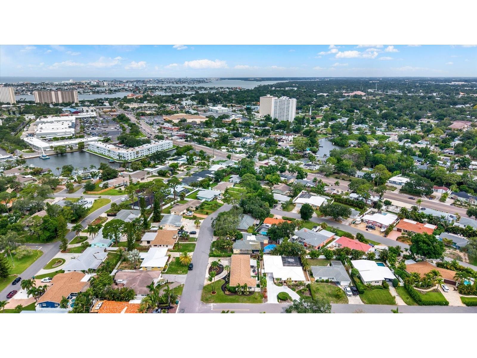 1308 Marion Drive S Saint Petersburg FL 33707 TB8516236 image37