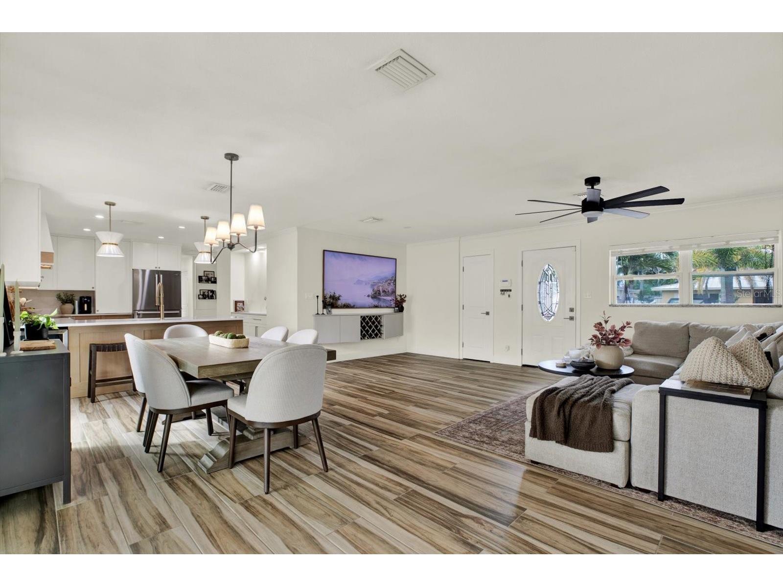 1308 Marion Drive S Saint Petersburg FL 33707 TB8516236 image6