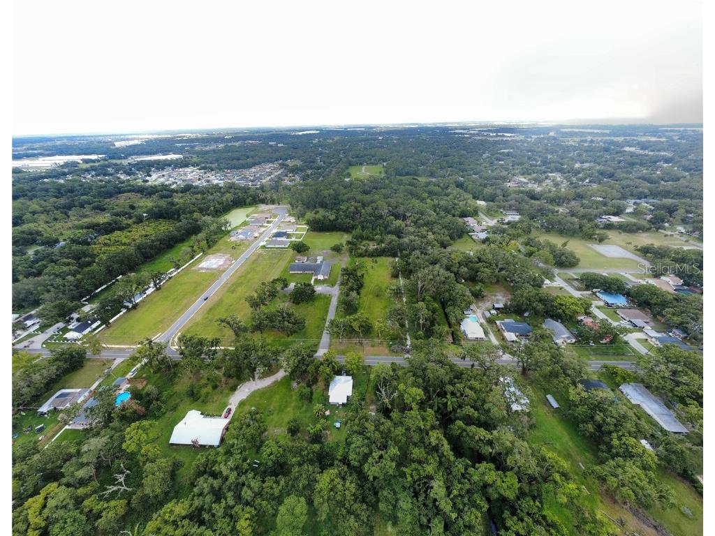 1308 N Shannon Avenue Plant City FL 33563 TB8407216 image3