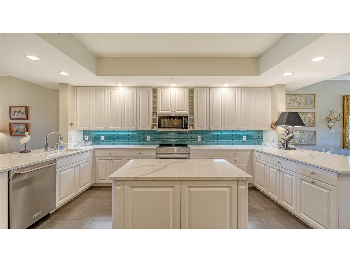 1308 Old Stickney Point Road #W23 Sarasota FL 34242 A4670492 image17