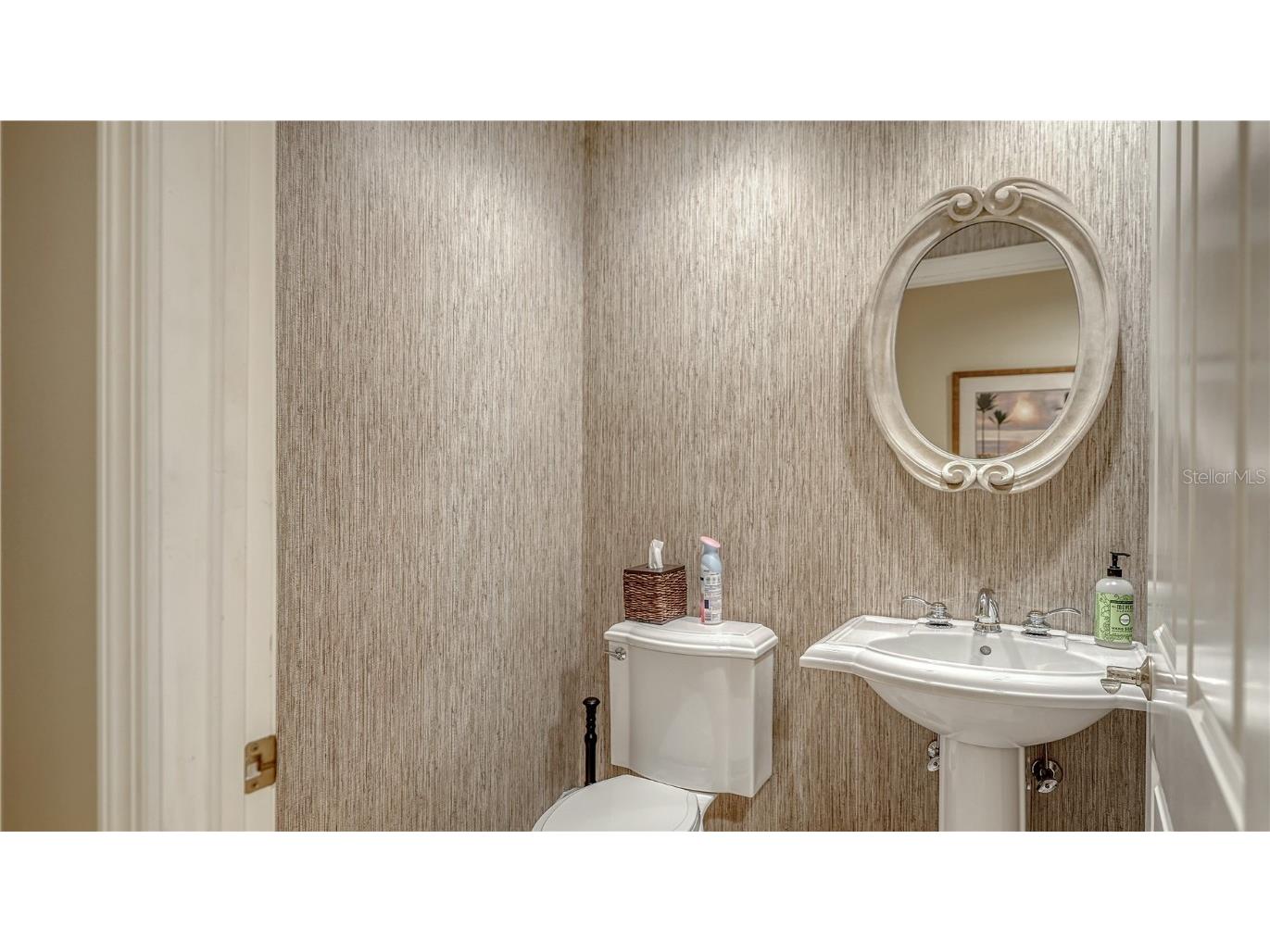 1308 Old Stickney Point Road #W32 Sarasota FL 34242 A4666539 image37