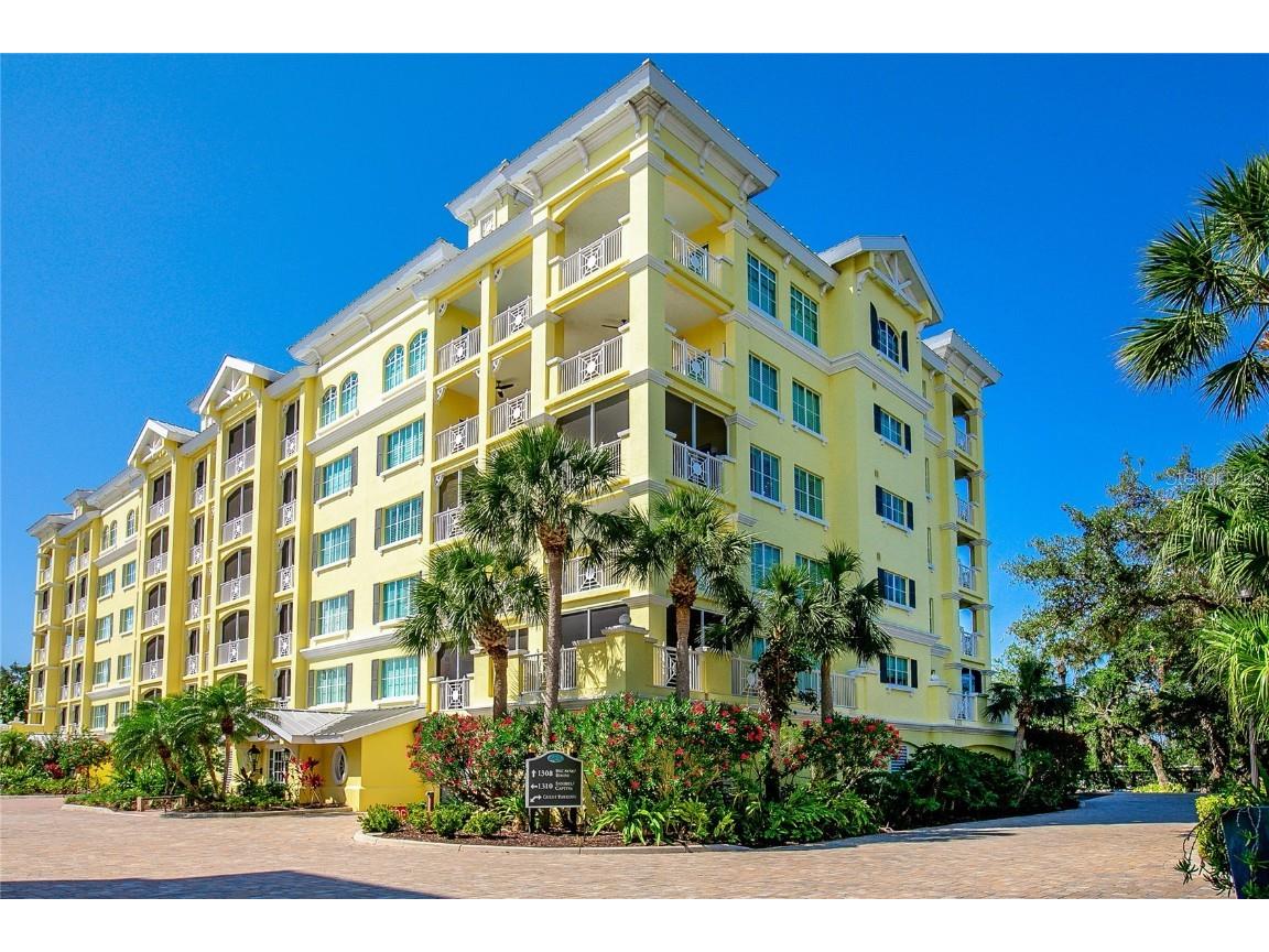 1308 Old Stickney Point Road #W41 Sarasota FL 34242 A4629236 image1