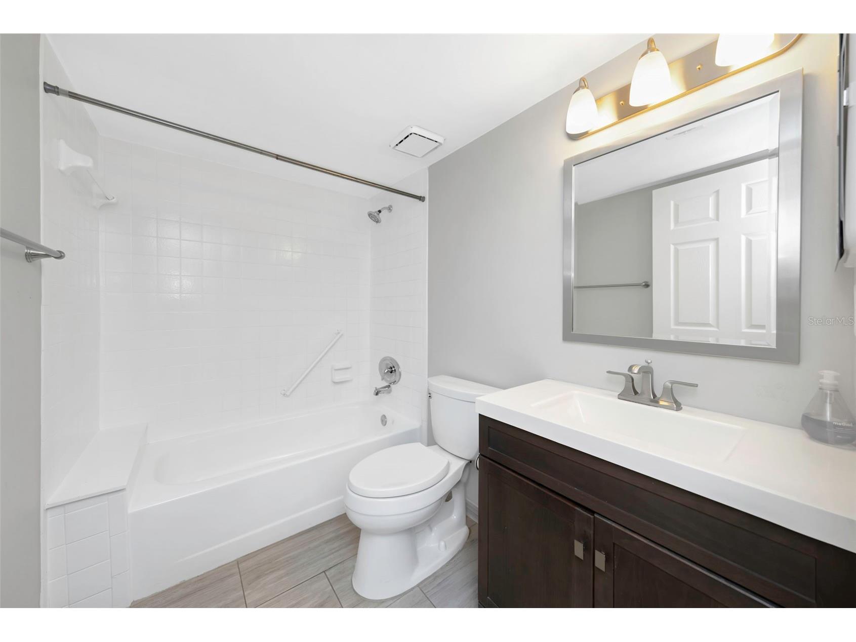 1308 Pine Ridge Circle E #H1 Tarpon Springs FL 34688 TB8494047 image16