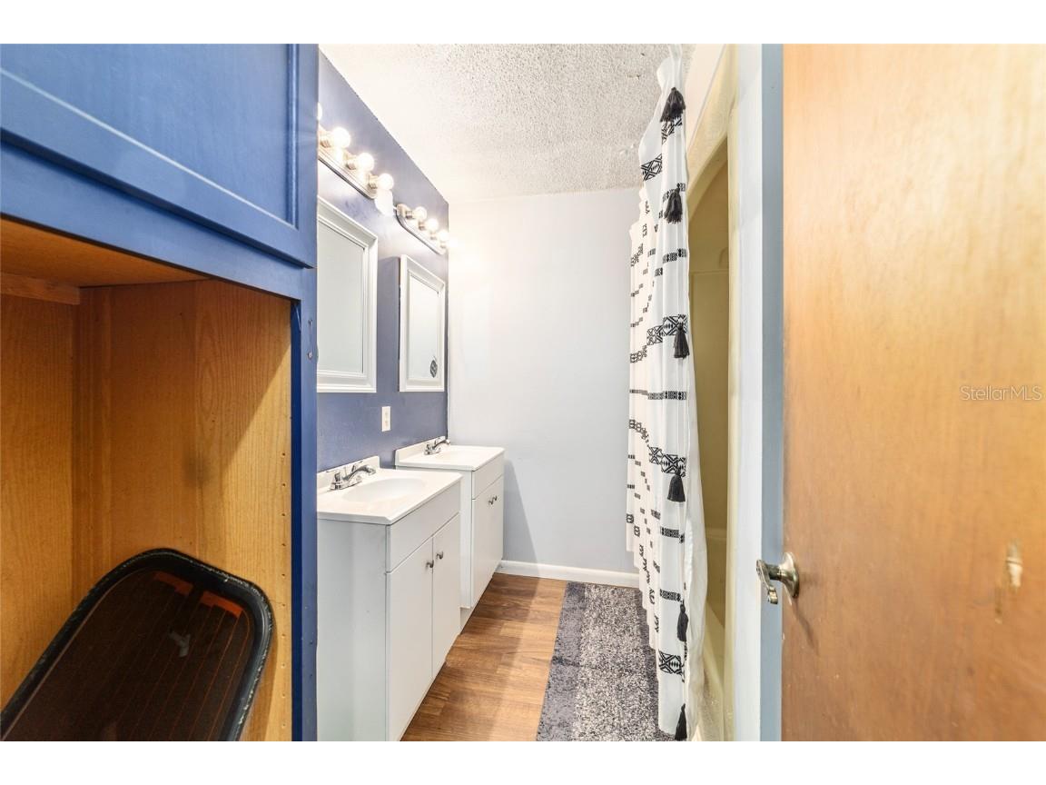 1308 SE 18th Street Ocala FL 34471 OM704490 image25