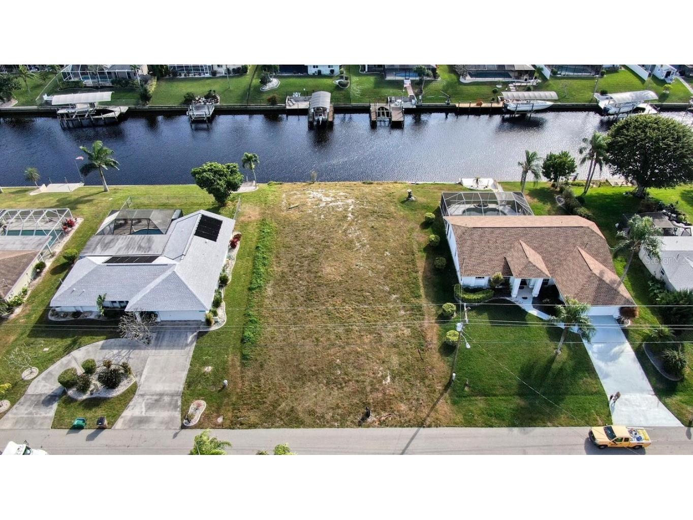 1308 SE 32nd Street Cape Coral FL 33904 - TEQUILA CANAL D6122822 image1