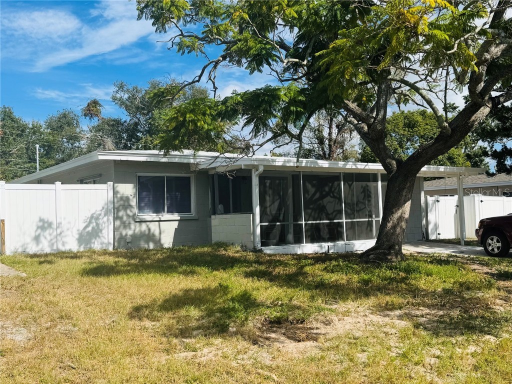 1308 Tuscola Street Clearwater FL 33756 TB8446388 image1
