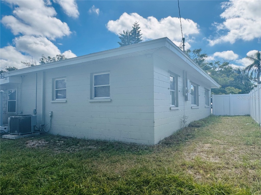 1308 Tuscola Street Clearwater FL 33756 TB8446388 image36