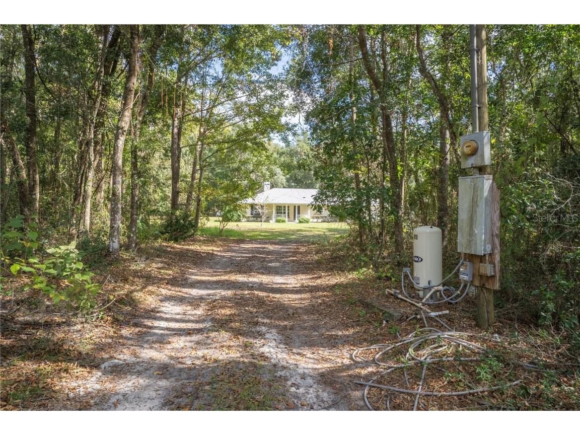 13080 Old Crystal River Road Brooksville FL 34601 W7869630 image4