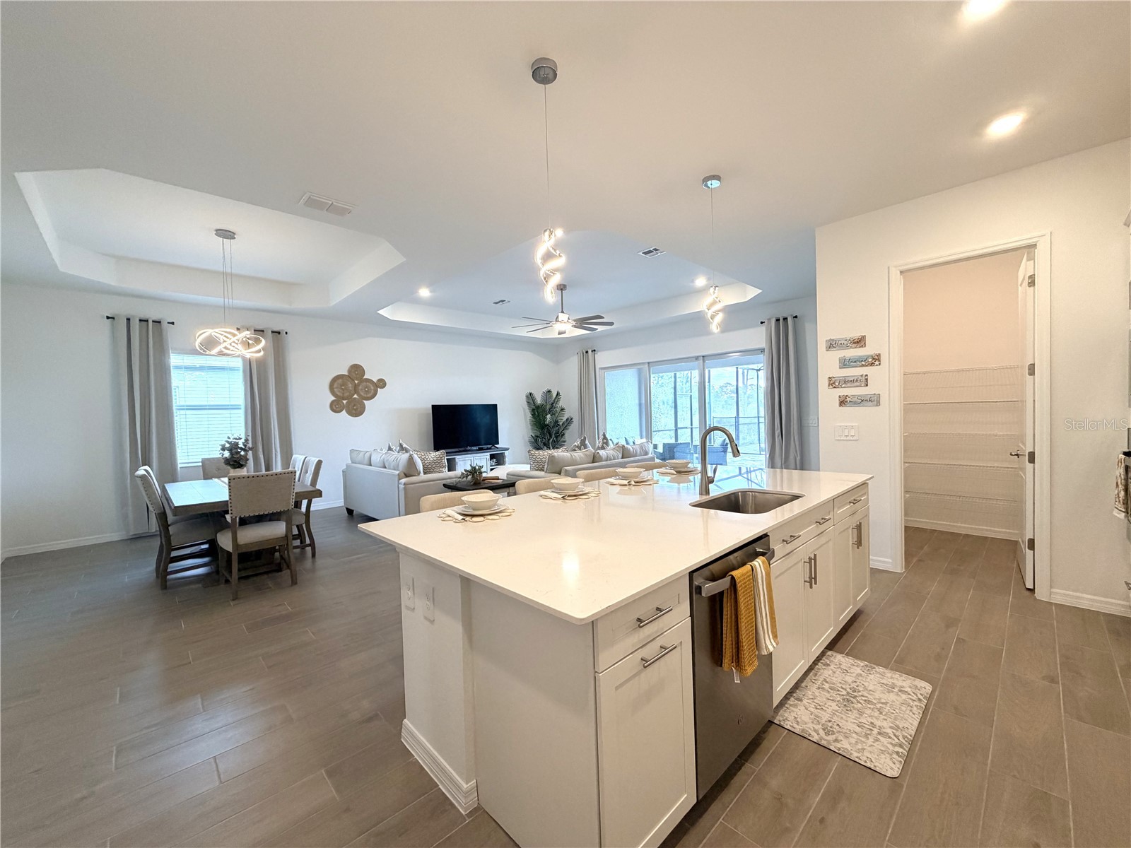 13081 Tulum Loop Venice FL 34293 C7521349 image9