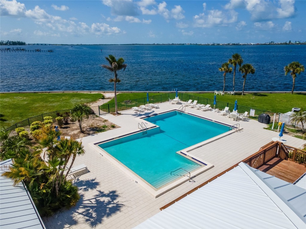 13084 Via Cassia Placida FL 33946 - CORAL CREEK A4659429 image24