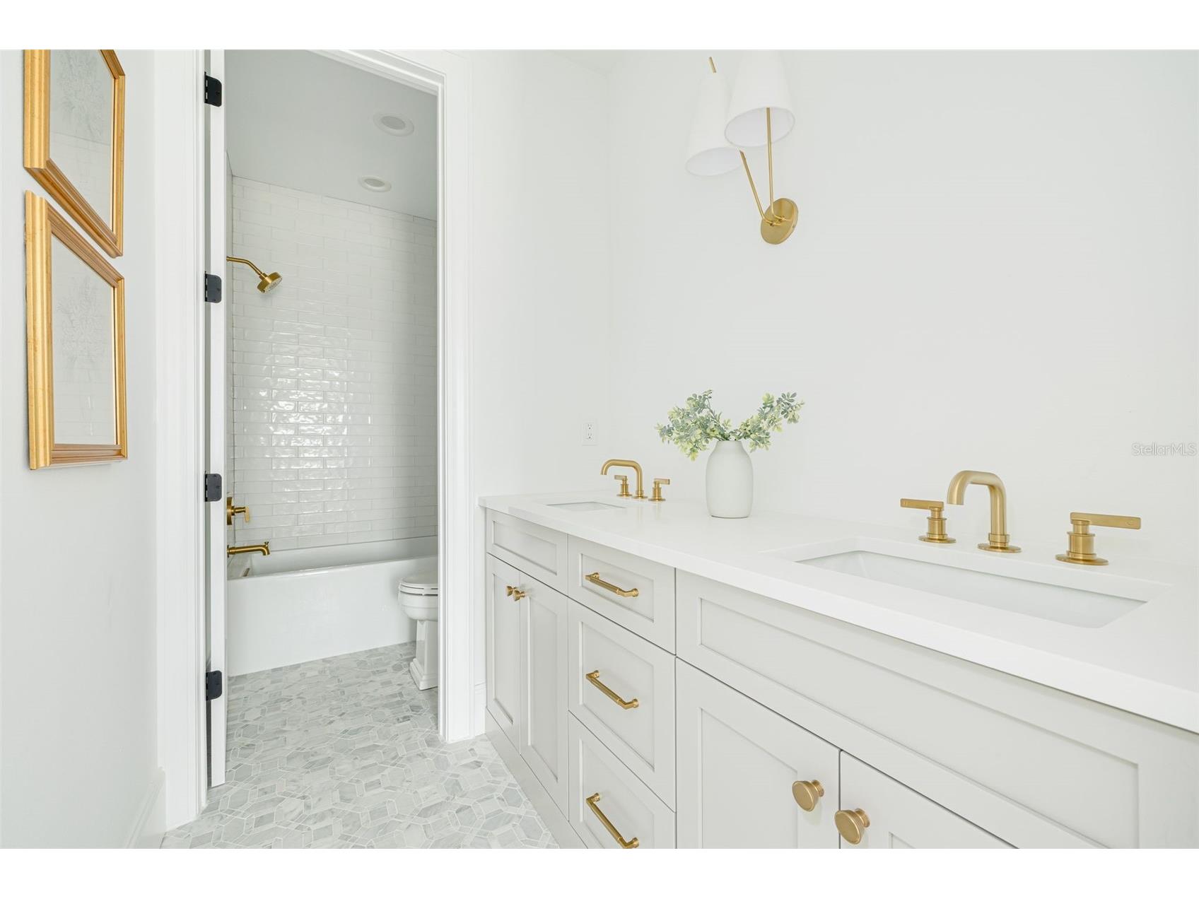 1309 17th Avenue N Saint Petersburg FL 33704 TB8480058 image28